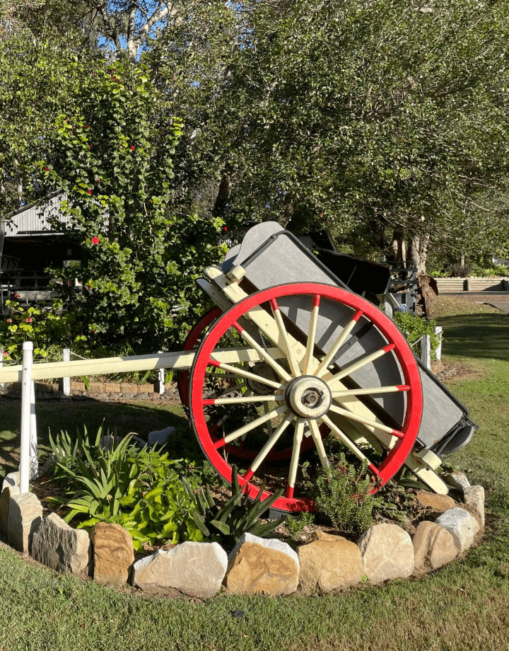 Alison Homestead Cart