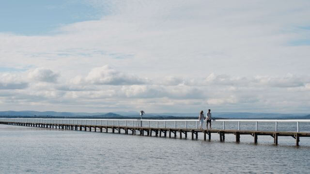 the long jetty over the lake