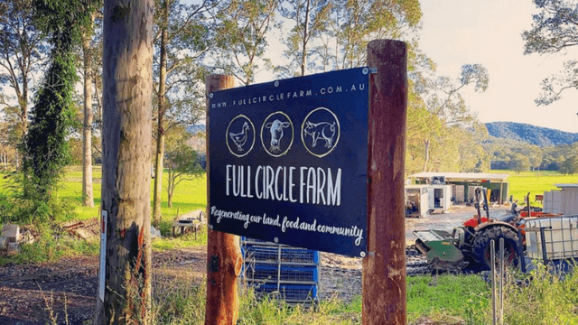 Full Circle Farm sign