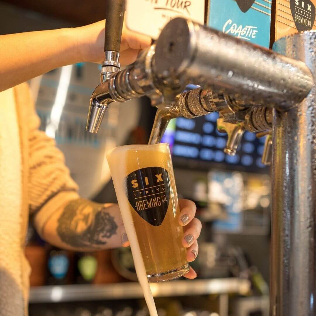 draught beer being poured fresh