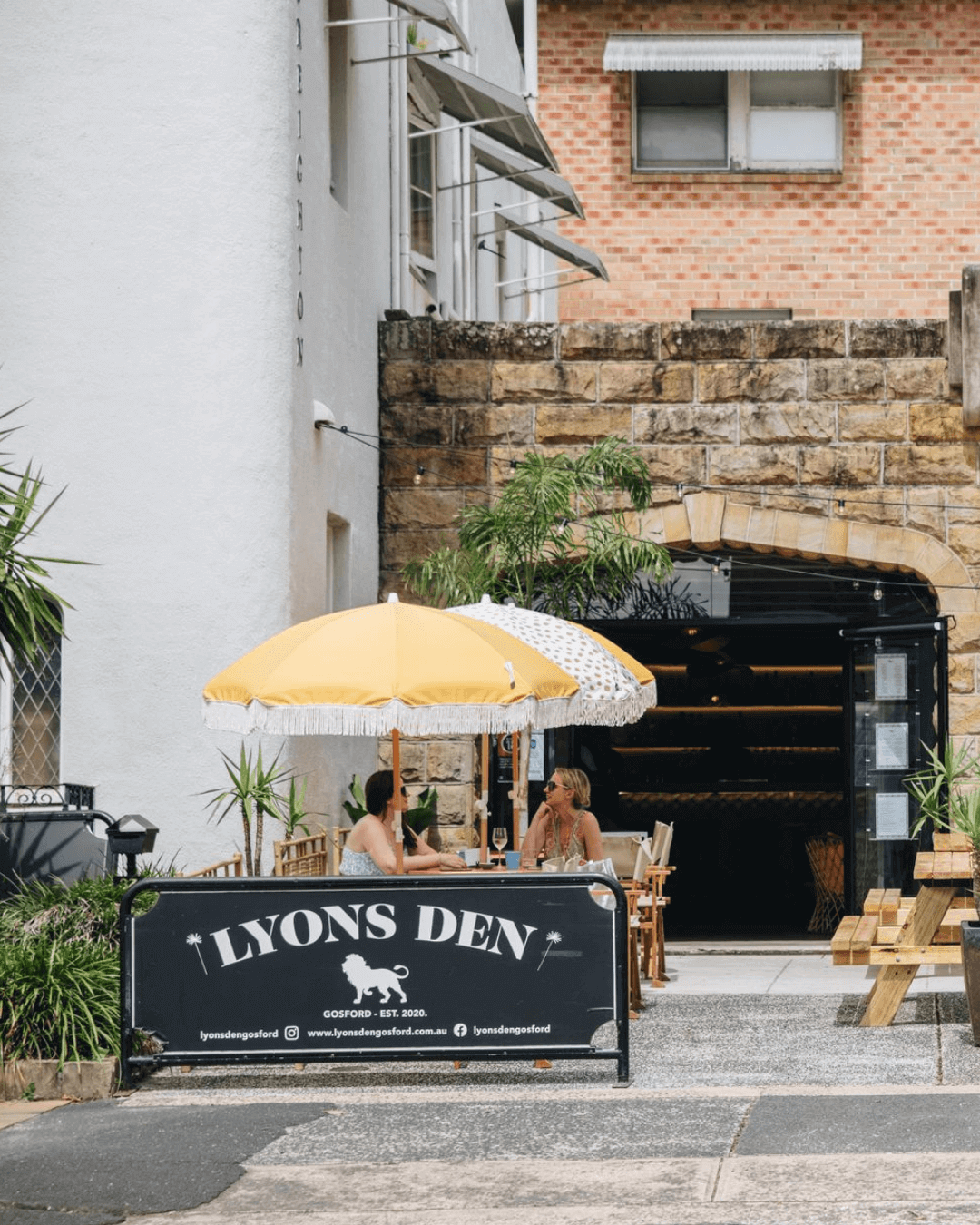 Loveshack at Lions Den