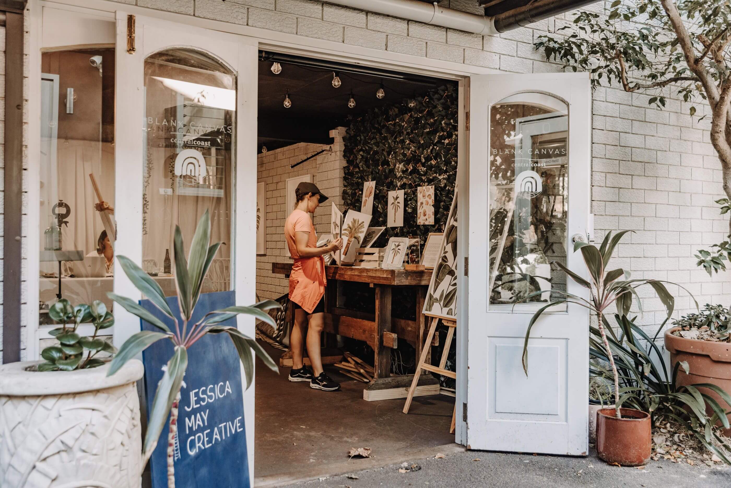 Things to see & do - Blank Canvas