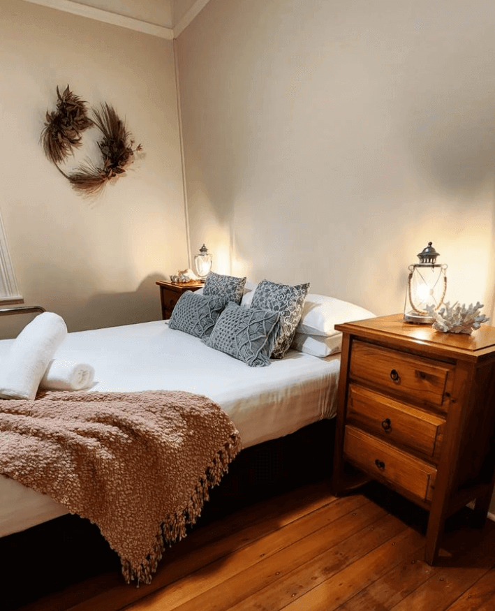 Norah Head Lighthouse bedroom