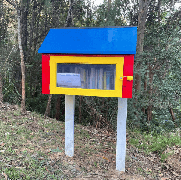 book library horsfield bay