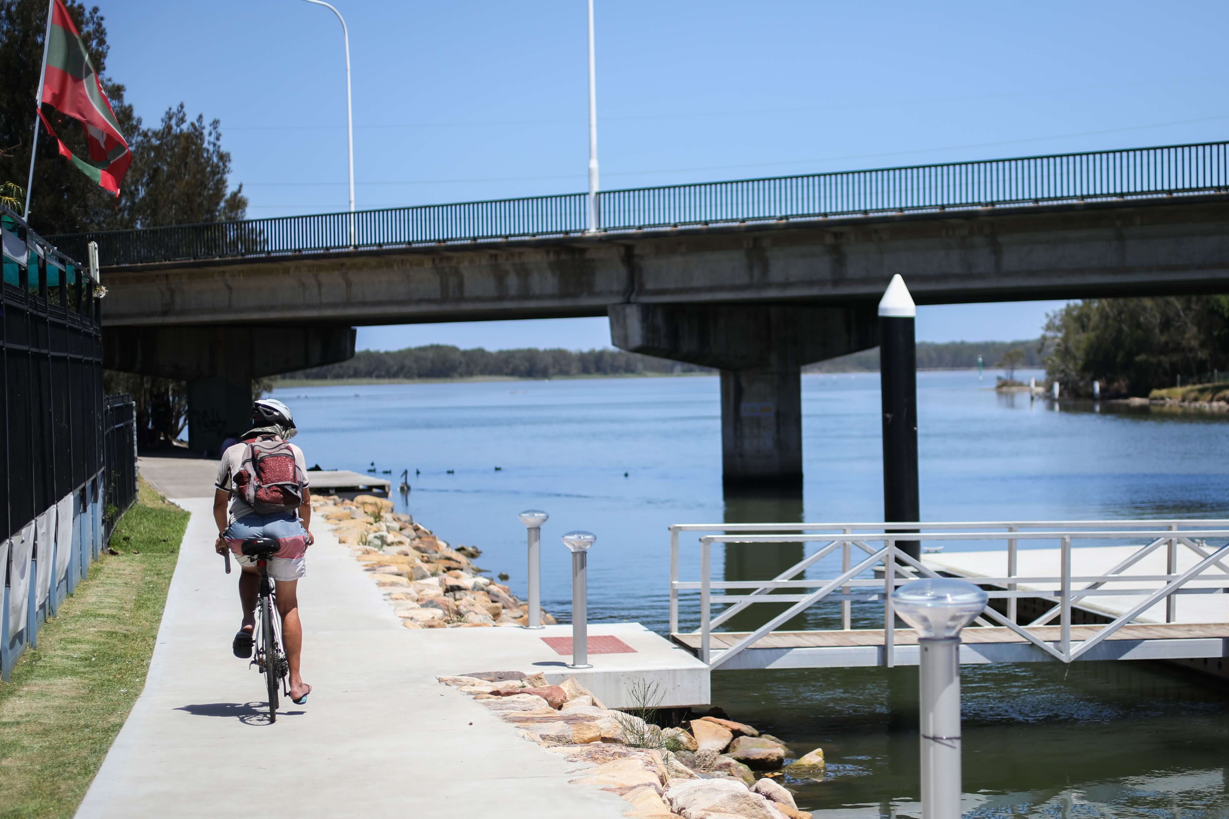 budgewoi bridge cycle path