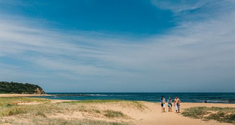 Bateau Bay Beach