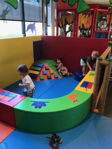 indoor kids play