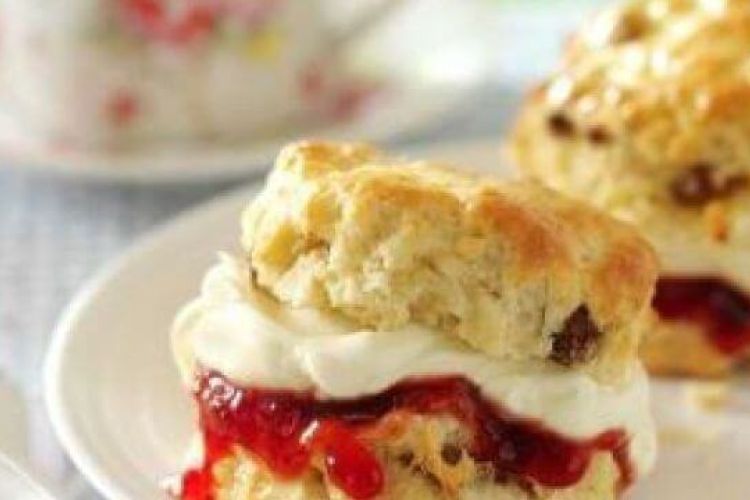 Scones with Jam and cream
